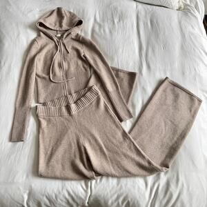 Gilly Hicks Oatmeal Beige Cozy Knit Sweatshirt & Pants Lounge Set Women’s M